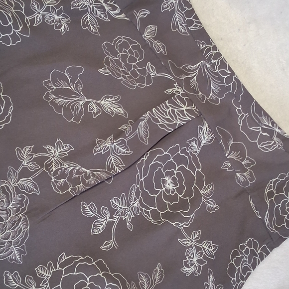 LOFT Floral Sleeveless Blouse - Charcoal - Picture 8 of 11